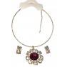 ras de cou dorée avec une medaille en fleur +les boucles d'oreilles