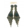 boucles d'oreilles  perlées de couleur verte avec grosse pierre scintillantes