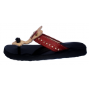 Sandale artisanale en cuir "rouge"avec un bout noir.