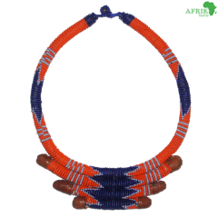 Collier artisanal "orange-bleu" avec des perles