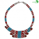 Collier artisanal "bleu-blanc-rouge" avec des perles