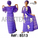 Boubou senegalais à motif et en dentelle avec des "design"de fleur manche 3/4 de couleur "violet"