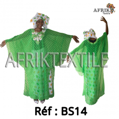 Boubou senegalais à motif et en dentelle avec des "design"de fleur au cou manche 3/4 de couleur "vert-blanc-orange"