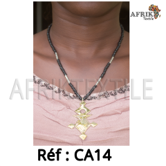 Collier artisanal "multi-colore" dorée avec des perles