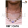 Collier artisanal "multi-colore" dorée avec des perles