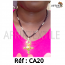Collier artisanal "multi-colore" dorée avec des perles