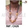 Collier artisanal "multi-colore" dorée avec des perles