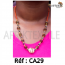 Collier artisanal "multi-colore" dorée avec des perles