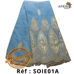Soies Brodé "Georges lace" bleu avec des broderies dorée 5 yards